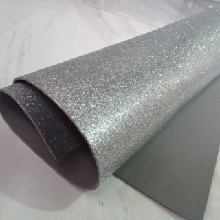 FOMI PLIEGO DIAMANTADO 55*43 1.5MM PLATA